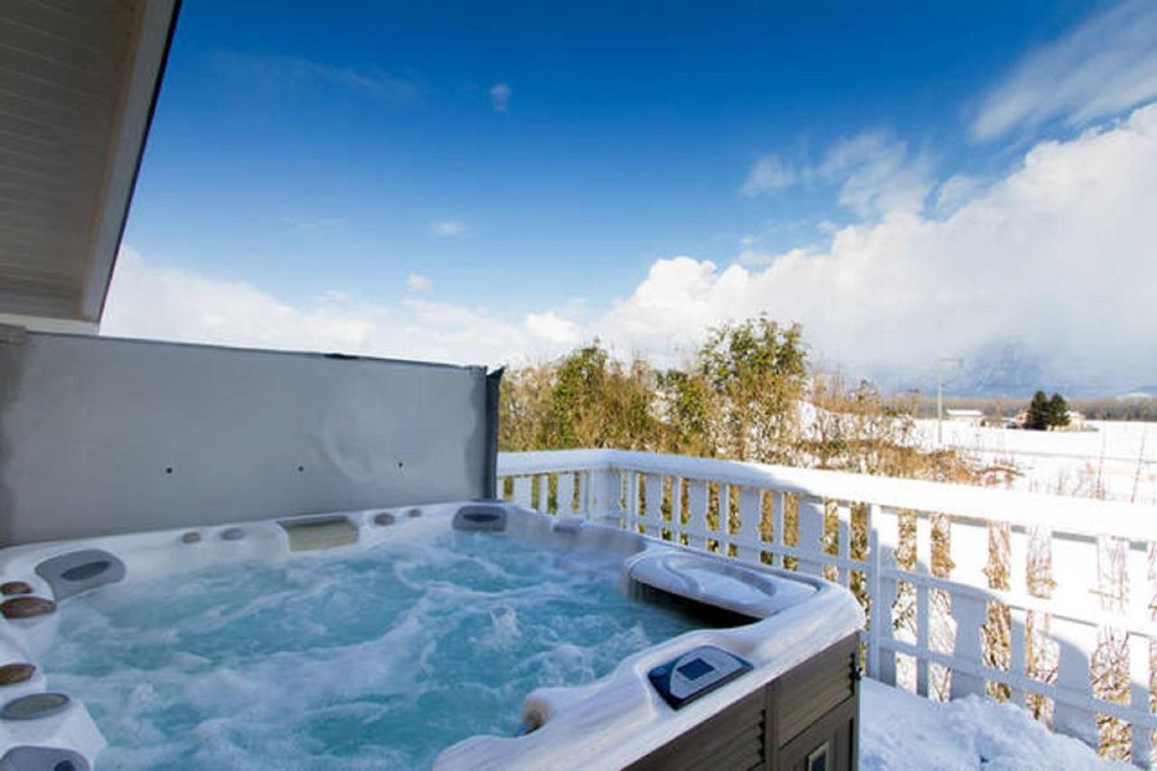 B&B Mon Reve, Petit Dejeuner Bio, Jacuzzi Les Evouettes Luaran gambar